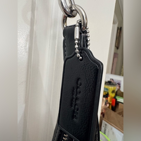 Coach Juliet Sling Bag - Black Glazed Crinkled Leather CBG23 + Dust Bag - Picture 7 of 16